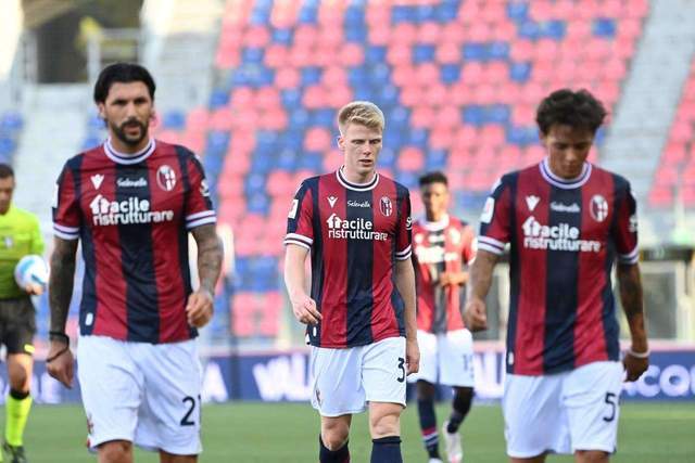 张帆17分费尔德23分北控险胜上海 闫鹏飞23+10