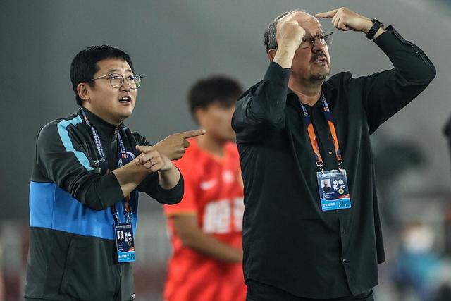 李晓旭迎来CBA生涯700场里程碑 身前只剩周鹏