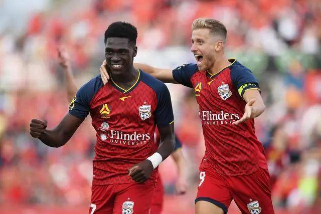 浓眉37+9詹姆斯20+8+11 湖人不敌活塞近4战3负