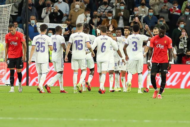 英超-B费破门加纳乔建功 曼联3-0莱斯特城